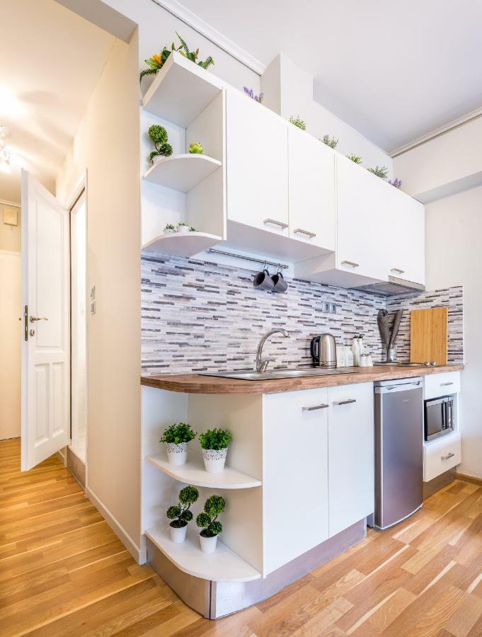 Exceptionally Located Studio Apartment Atenas Exterior foto