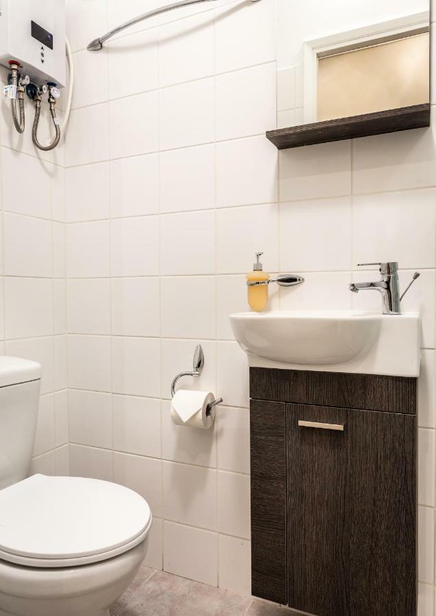 Exceptionally Located Studio Apartment Atenas Exterior foto